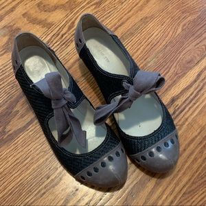 All Black purple and black heel